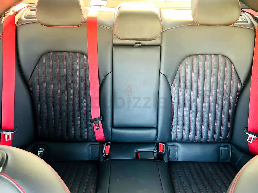 2022 Genesis G70 for Rent in Sheikh Zayed Road photo 4
