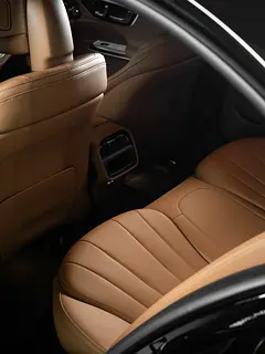 Rent 2025 Mercedes-Benz E-Class in Al Quoz Industrial Area 3 — Book by WhatsApp Today photo 9