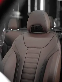 Hire 2025 BMW 4-Series in Al Quoz Industrial Area 3 photo 9