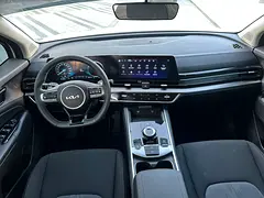 Rent a 2025 Kia Sportage in Hor Al Anz — Flexible Rental in Hor Al Anz photo 2