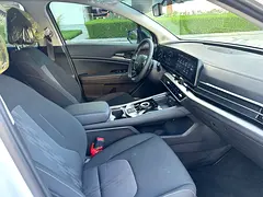 Rent a 2025 Kia Sportage in Hor Al Anz — Flexible Rental in Hor Al Anz photo 5