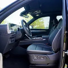 2025 Cadillac Escalade Rental in Jumeirah Lake Towers (JLT) | Free Delivery in Jumeirah Lake Towers (JLT) photo 6