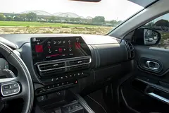 Hire 2025 Citroen C5 in Port Saeed — Rent Online with Drivaza photo 9