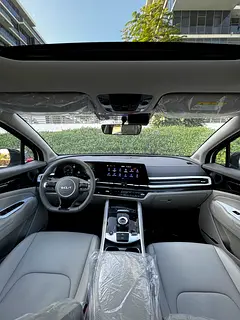 2025 Kia Sportage for Rent in Discovery Gardens photo 3