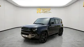 Hire 2025 Land Rover Defender in Al Barsha 1 photo 5