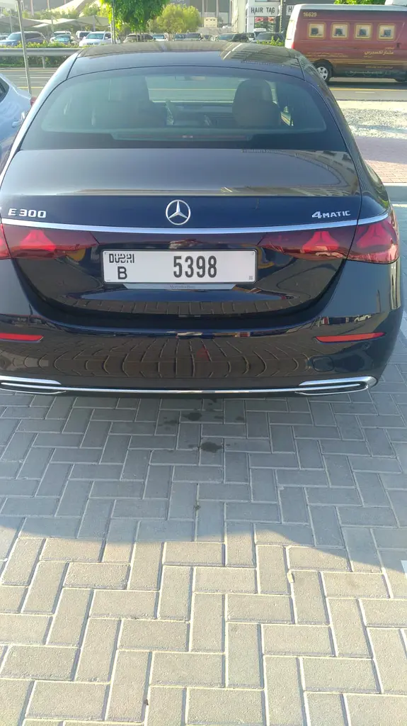 2024 Mercedes-Benz E-Class for Rent in Sheikh Zayed Road (Black) photo 4