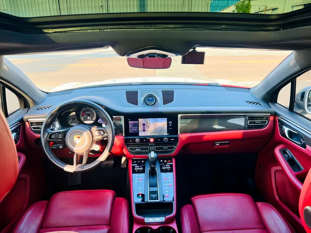 2023 Porsche Macan for Rent in Sheikh Zayed Road photo 3