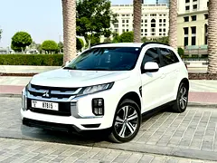 2025 Mitsubishi ASX for Rent in Dubai Marina photo 8