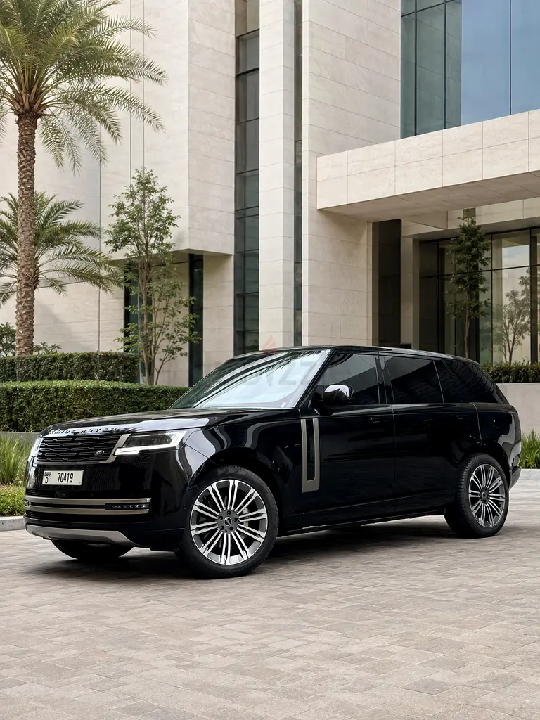 2024 Land Rover Range Rover for Rent in Al Barsha 1 photo 3