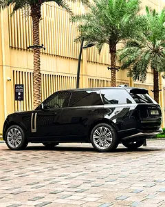 2024 Land Rover Range Rover for Rent in Al Barsha 1 photo 6