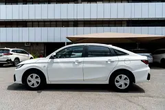 Hire 2024 Toyota Yaris in Al Quoz 1 photo 8