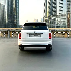 2024 Rolls-Royce Cullinan for Rent in Jumeirah Lake Towers (JLT) photo 9