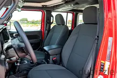 2024 Jeep Wrangler for Rent in Downtown Dubai (Red, Automatic) photo 8