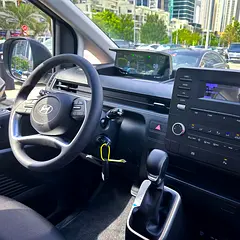 Rent 2025 Hyundai Staria in Jumeirah Lake Towers (JLT) — Rent Online with Drivaza photo 9