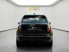 2025 Rolls-Royce Cullinan for Rent in Al Barsha 1 photo 4