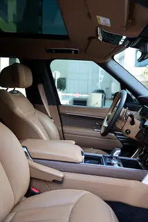 2023 Land Rover Range Rover Rental in Port Saeed — Flexible Rental in Port Saeed photo 8