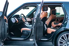 Hire 2022 Land Rover Range Rover Sport in Al Quoz 4 — Flexible Rental in Al Quoz 4 photo 9