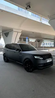 Rent 2024 Land Rover Range Rover in Oud Metha | Free Delivery in Oud Metha photo 5