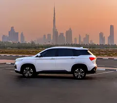 2023 Chevrolet Captiva for Rent in Al Garhoud photo 5