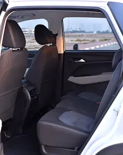 2023 Chevrolet Captiva for Rent in Al Garhoud photo 7