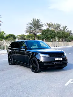 2025 Land Rover Range Rover Rental in Al Barsha 1 photo 3