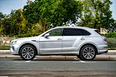 2023 Bentley Bentayga for Rent in Al Barsha 1 (Silver) photo 3