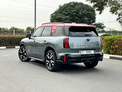 Rent a 2025 MINI Countryman in Ras Al Khor Industrial 1 photo 5