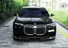 2023 BMW 7-Series for Rent in Al Quoz 4 photo 5