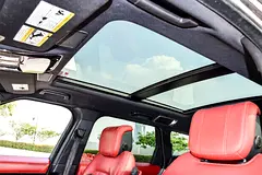 2021 Land Rover Range Rover Sport for Rent in Palm Jumeirah photo 9
