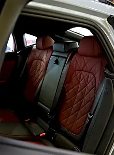 2025 BMW 7-Series for Rent in Al Quoz Industrial Area 3 — No-Deposit Options Available photo 5