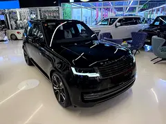 2024 Land Rover Range Rover for Rent in Business Bay (Black, Automatic, 5 Seater) photo 2