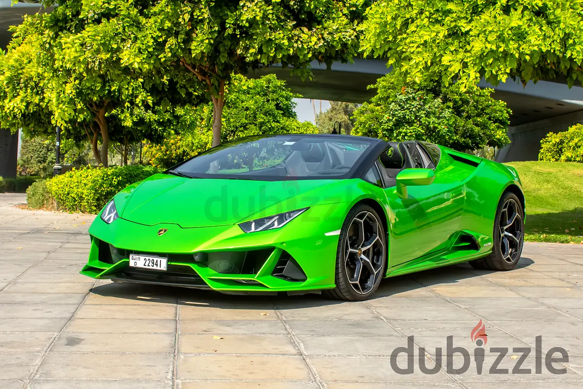 2024 Lamborghini Huracan for Rent in Palm Jumeirah photo 2