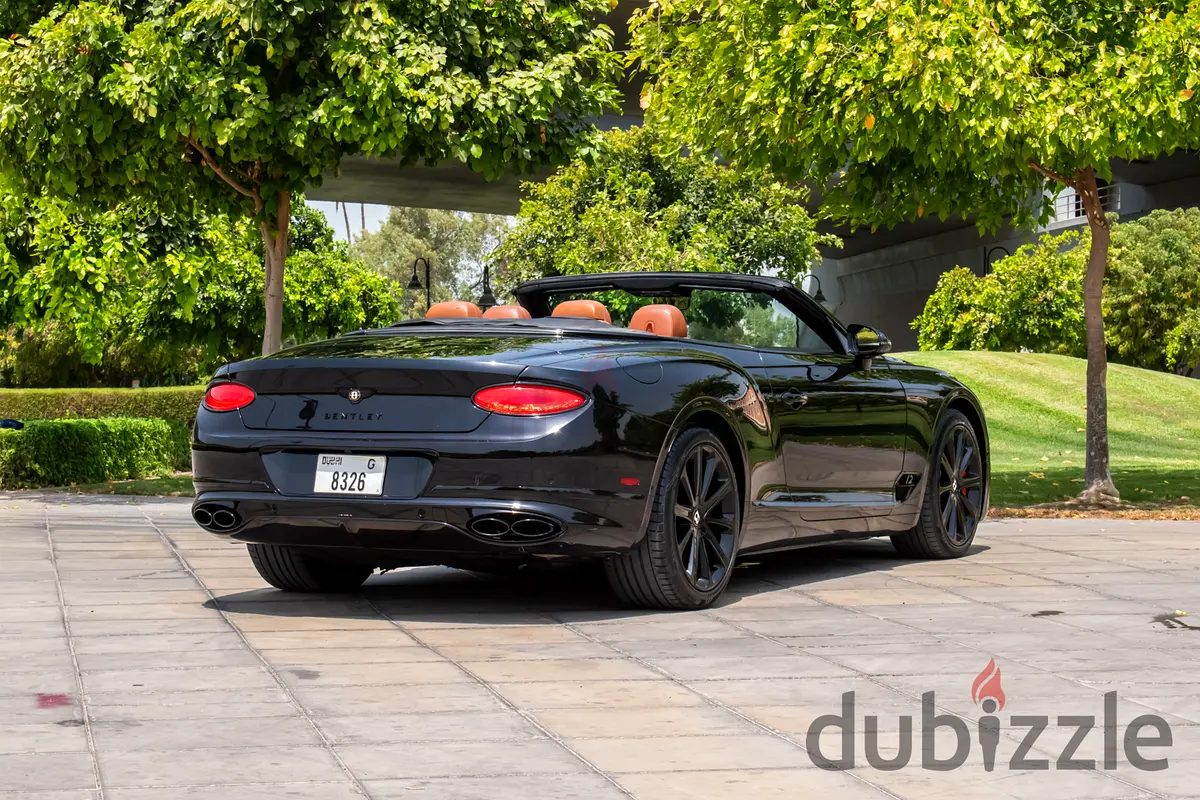2020 Bentley Continental GTC for Rent in Palm Jumeirah photo 9