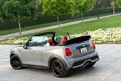 2022 MINI Cooper for Rent in Palm Jumeirah photo 2
