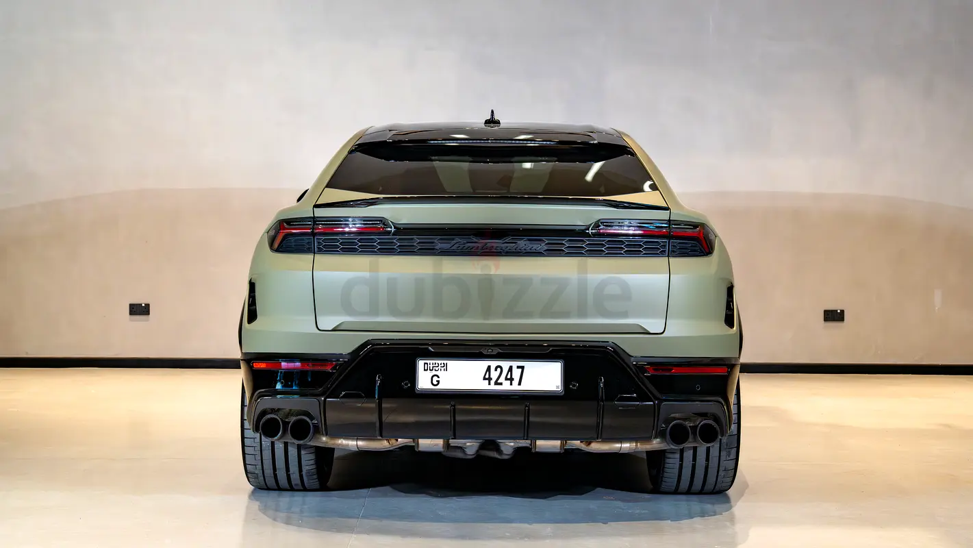 2025 Lamborghini Urus for Rent in Al Quoz Industrial Area 3 photo 2