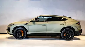 2025 Lamborghini Urus for Rent in Al Quoz Industrial Area 3 photo 6