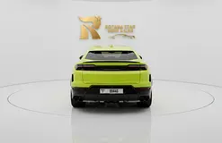 2025 Lamborghini Urus for Rent in Al Barsha 1 (Green) photo 4