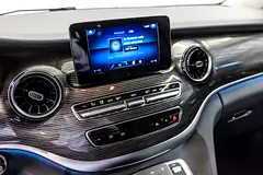 2024 Mercedes-Benz V-Class for Rent in Al Quoz 1 photo 5