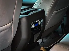 2022 GMC Yukon for Rent in Sheikh Zayed Road (Black, Automatic, 7 Seater) photo 7