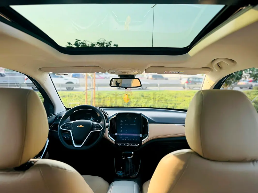 2024 Chevrolet Captiva for Rent in Sheikh Zayed Road photo 4
