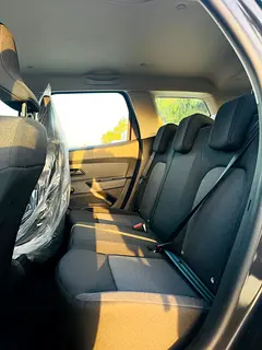 2025 Renault Duster for Rent in Al Barsha 1 (White, Automatic, 5 Seater, Fleet Master) photo 2