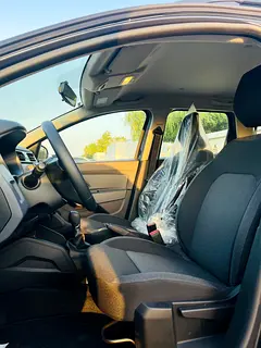 2025 Renault Duster for Rent in Al Barsha 1 (White, Automatic, 5 Seater, Fleet Master) photo 4