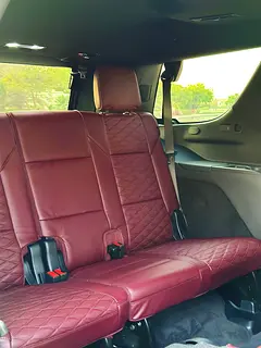 2025 Cadillac Escalade Rental in Central Park photo 10