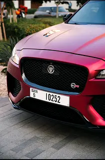 2020 Jaguar F-Pace for Rent in Oud Metha photo 4