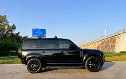 Rent a 2022 Land Rover Defender in Dubai Marina — Flexible Rental in Dubai Marina photo 5