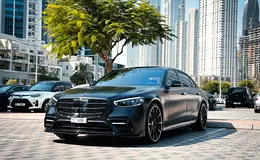 Rent 2021 Mercedes-Benz S-Class in Downtown Dubai | Insured Self-Drive Rental photo 2