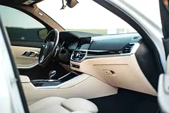 Rent 2020 BMW 3-Series in Al Quoz 4 | Insured Self-Drive Rental photo 9