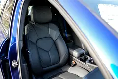 2023 Porsche Macan for Rent in Al Barsha 1 photo 6