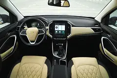 2025 Chevrolet Captiva for Rent in Sheikh Zayed Road photo 7