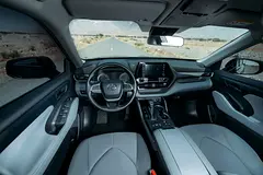 2023 Toyota Highlander Rental in Nad Al Sheba 3 | Insured Self-Drive Rental photo 5